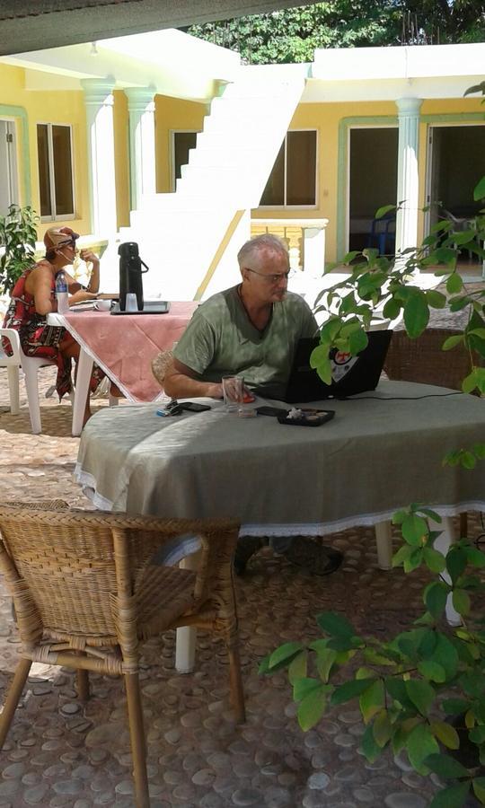 Hotel Pedernales Italia Republica Dominicana מראה חיצוני תמונה